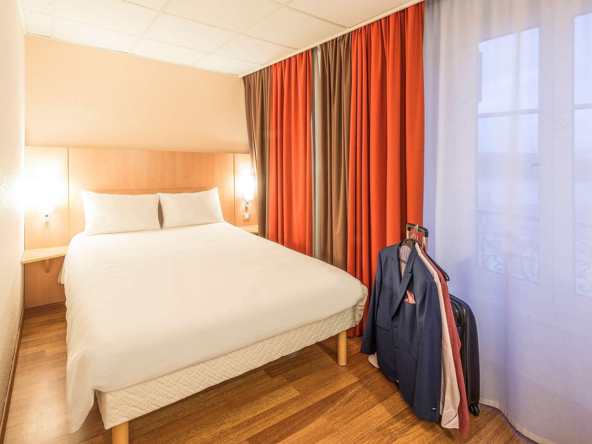 Готель Ibis Limoges Centre Екстер'єр фото