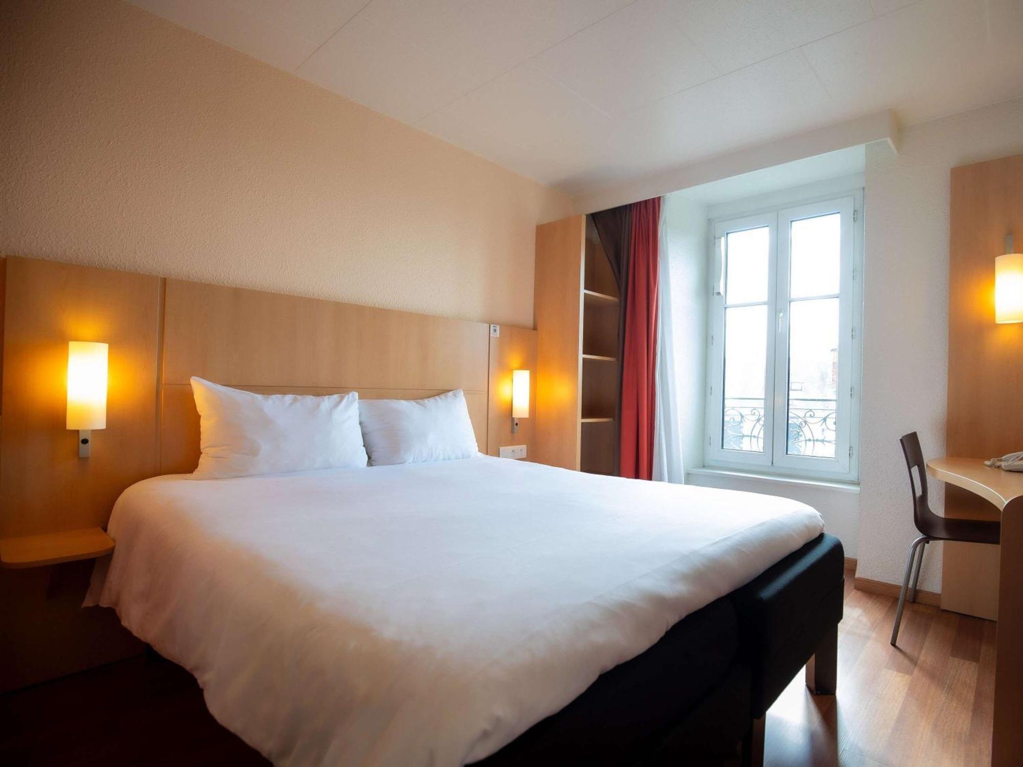 Готель Ibis Limoges Centre Екстер'єр фото