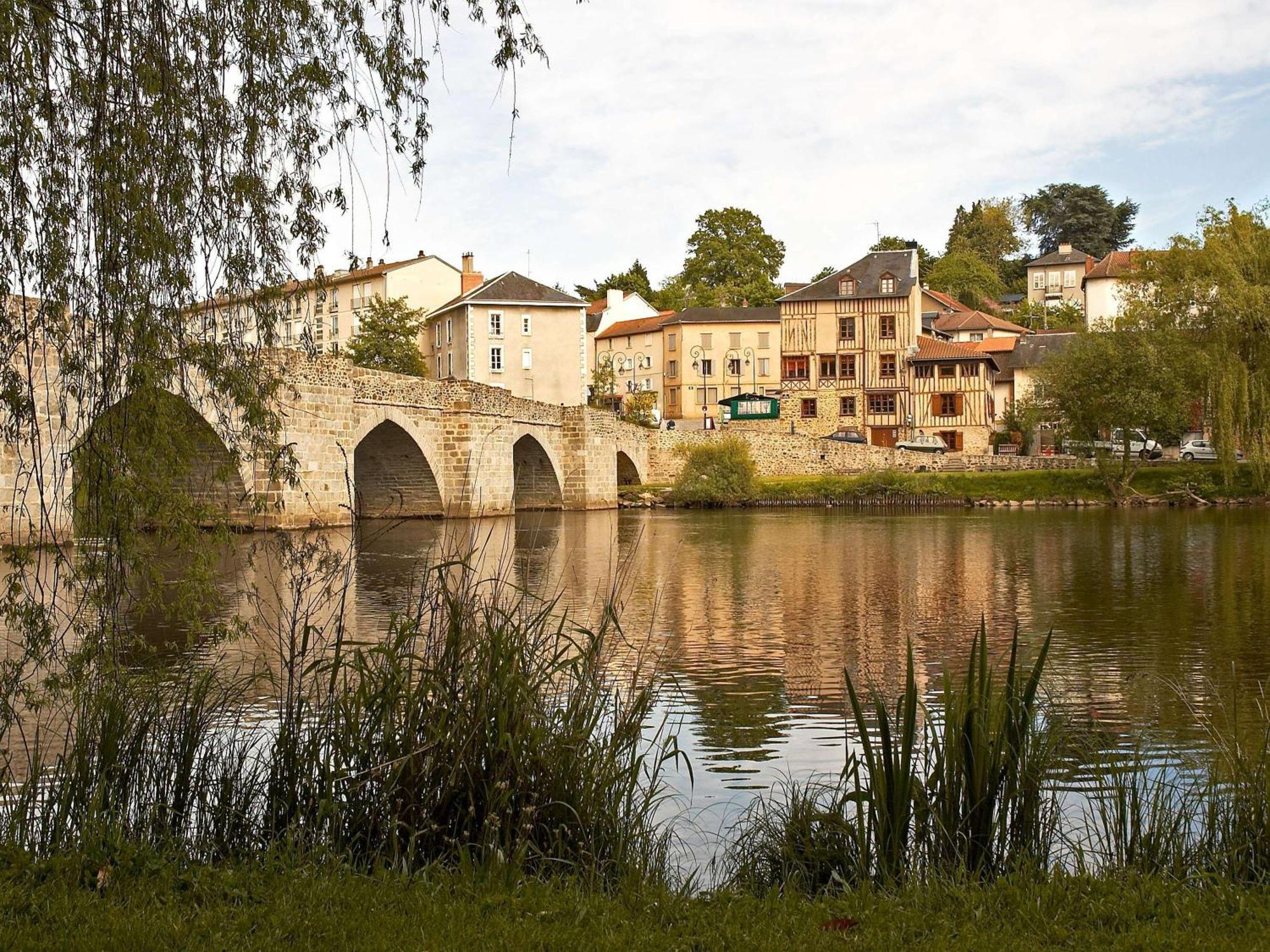 Готель Ibis Limoges Centre Екстер'єр фото